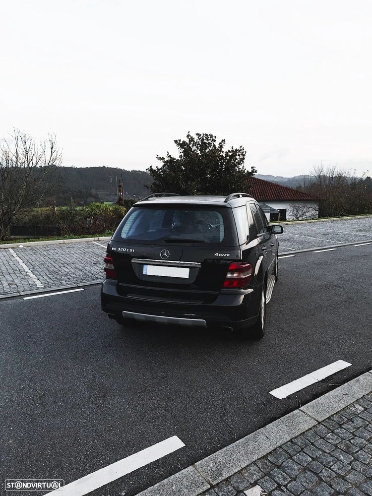Mercedes-Benz ML 320 CDI - 4