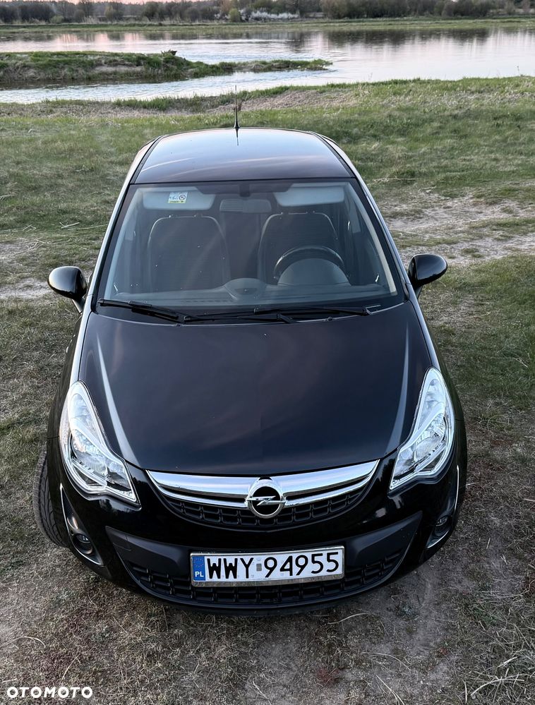 Opel Corsa 1.2 16V Cosmo - 15