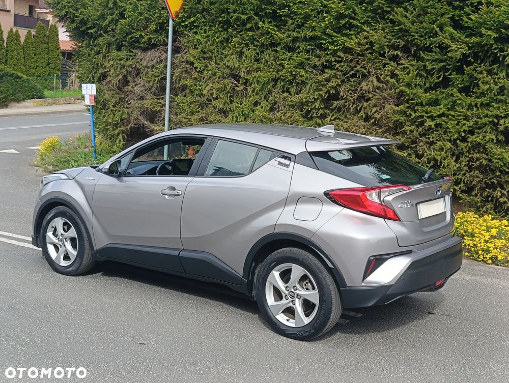 Toyota C-HR Style - 24