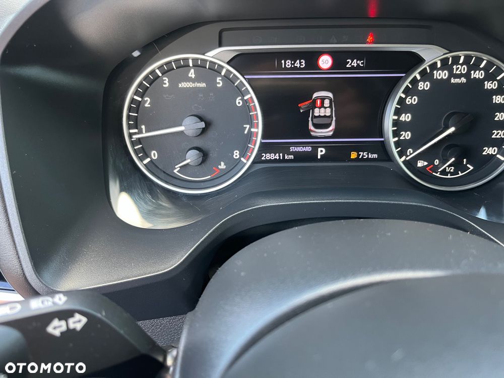 Nissan Qashqai 1.3 DIG-T MHEV Xtronic N-Connecta - 12
