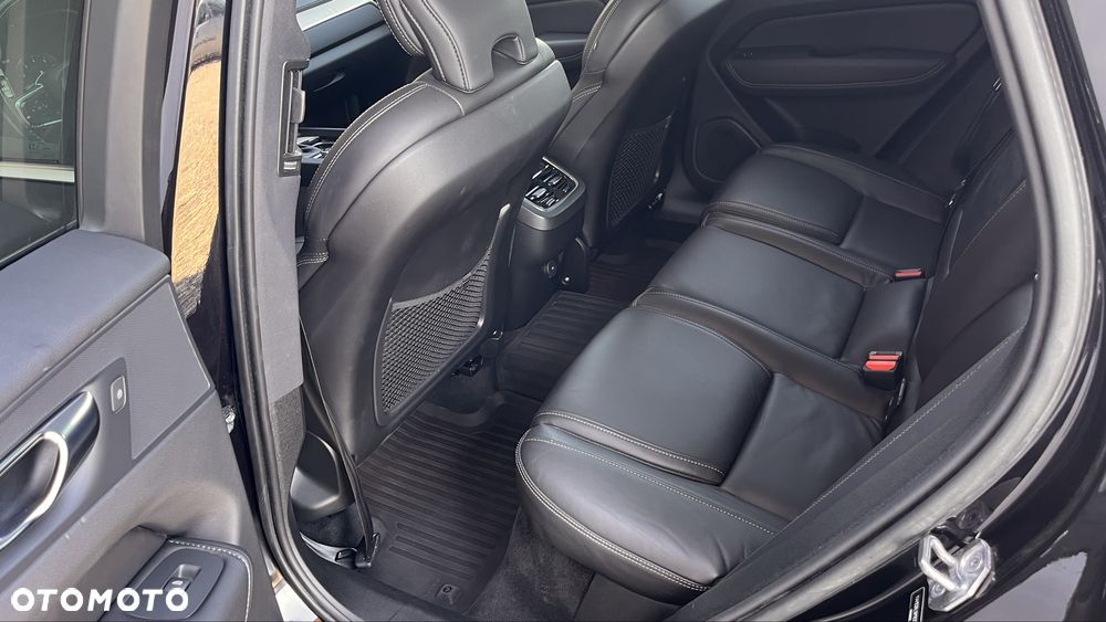 Volvo XC 60 - 8