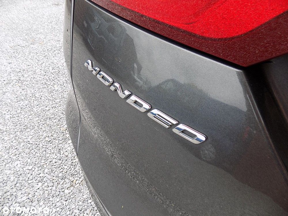 Ford Mondeo 2.0 Hybrid Trend - 31