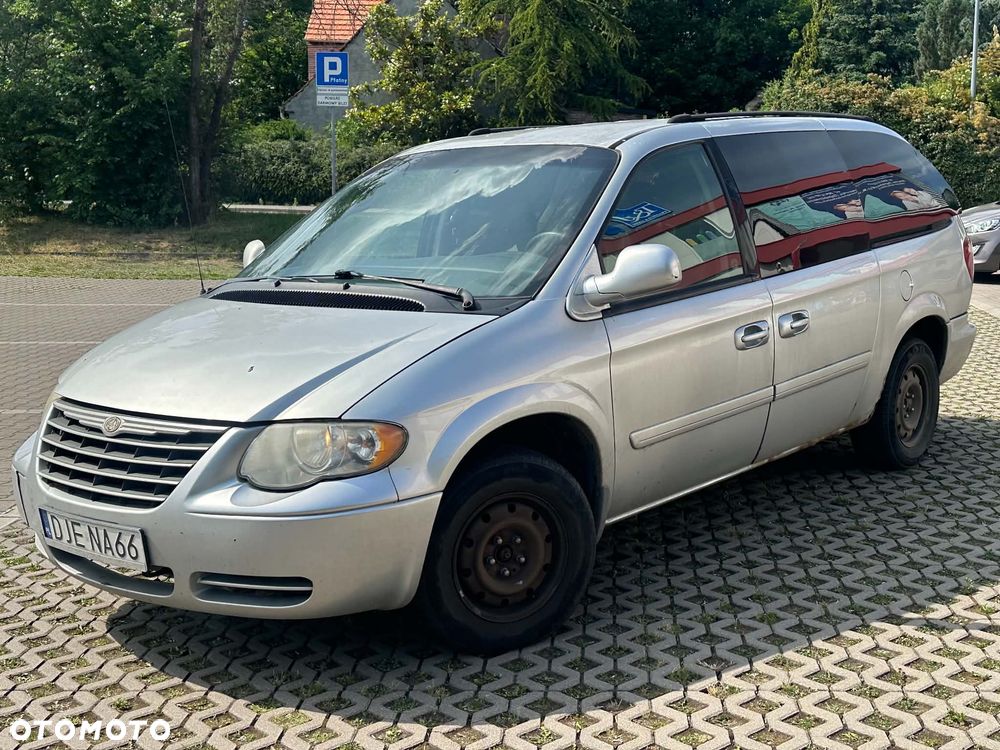 Chrysler Town & Country