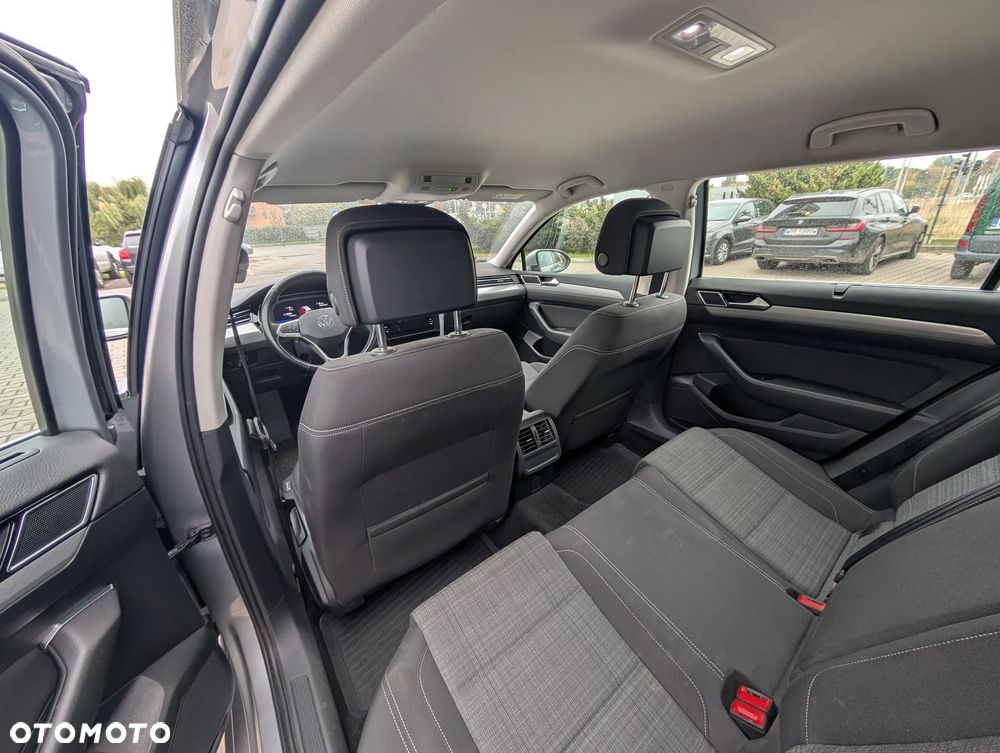 Volkswagen Passat 1.5 TSI EVO Business DSG - 12