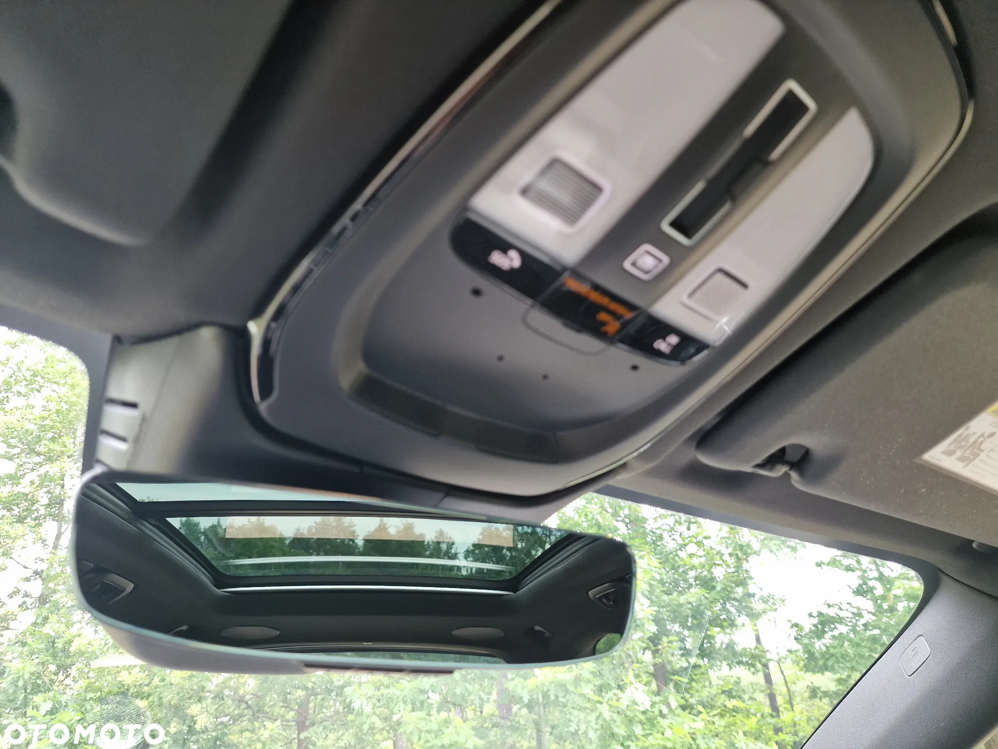 Volvo XC 60 T8 Plug-In Hybrid AWD R-Design - 38