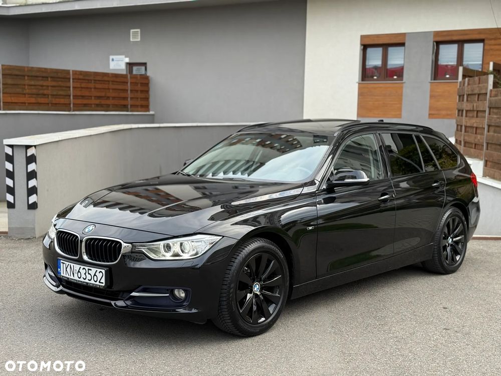 BMW Seria 3 320d Touring Sport Line - 12