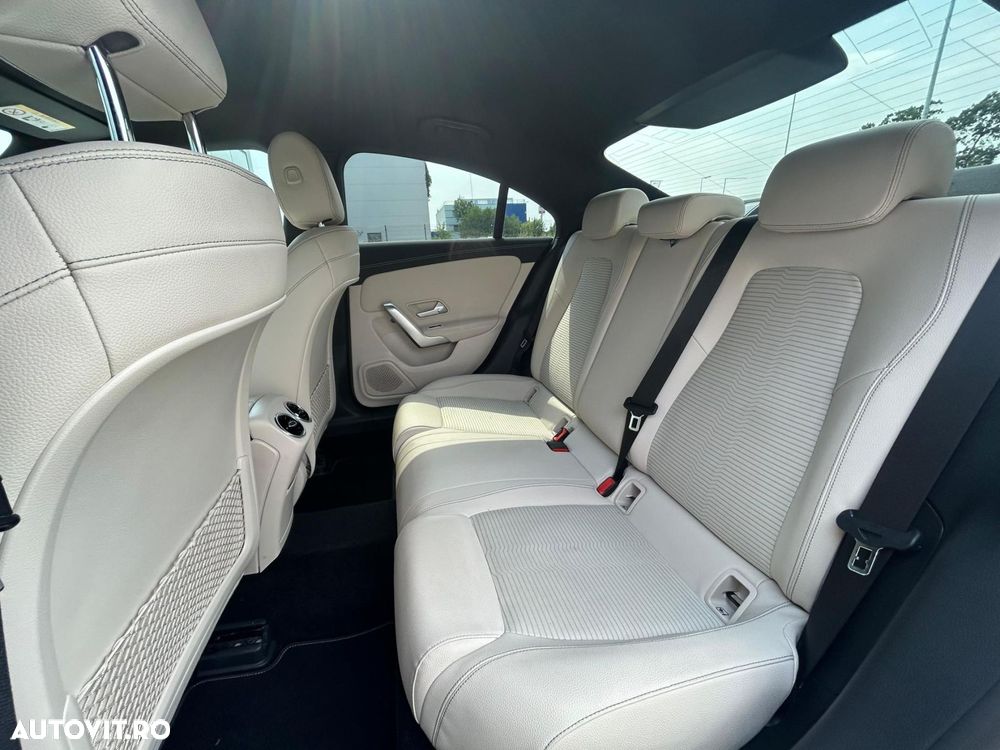 Mercedes-Benz CLA 180 d 7G-DCT Progressive - 17