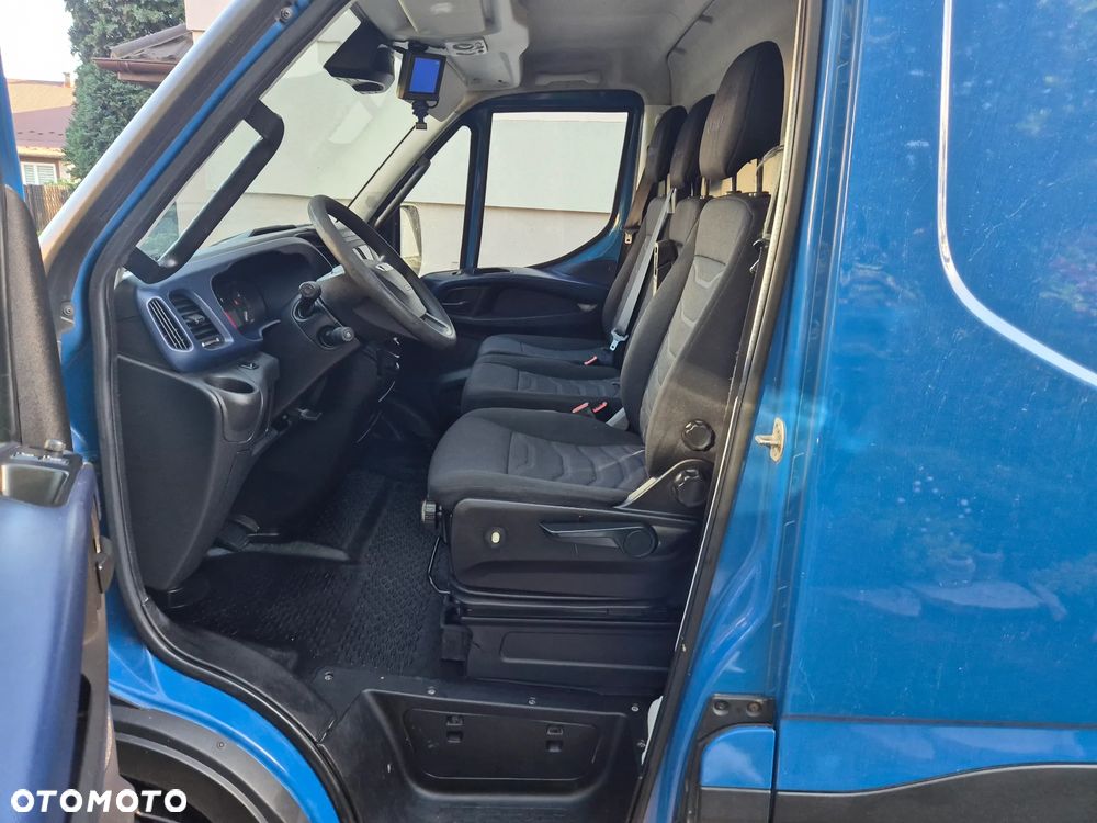 Iveco DAILY 35s18 L3H2 - 28