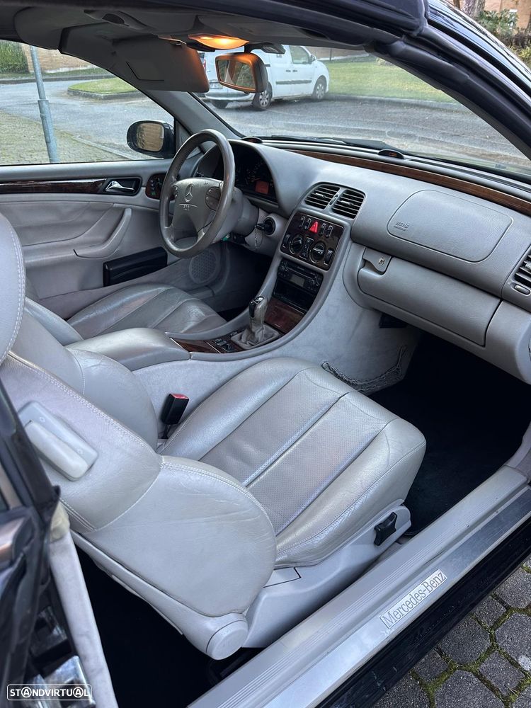 Mercedes-Benz CLK 200 - 10