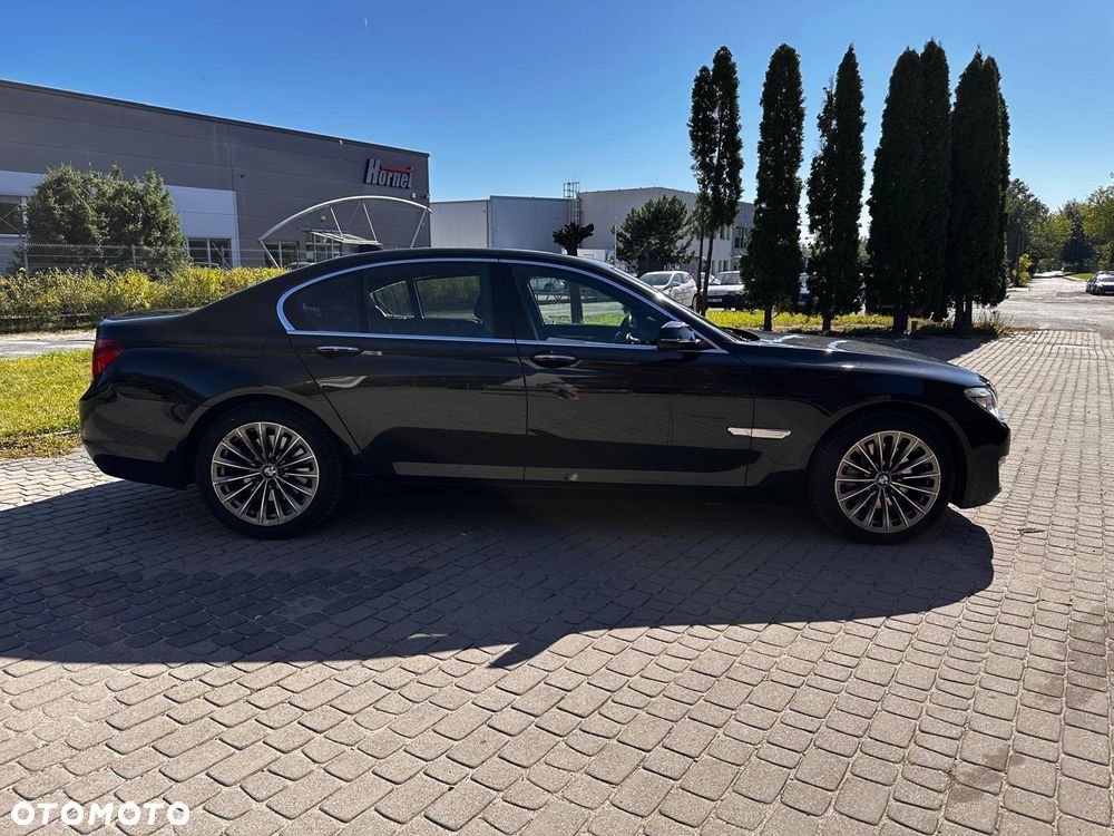 BMW Seria 7 730d xDrive - 15