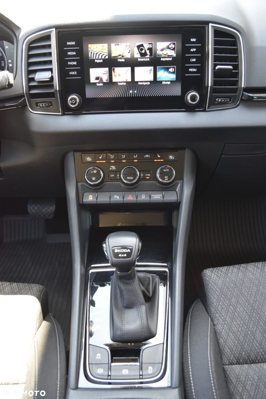 Skoda Karoq - 14