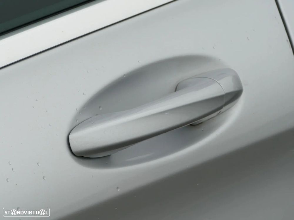 Mercedes-Benz C 200 d Avantgarde - 6