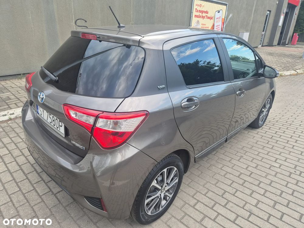 Toyota Yaris - 5