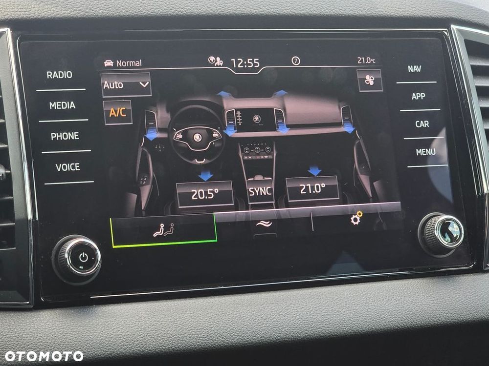 Skoda Karoq 1.5 TSI ACT Style DSG - 19