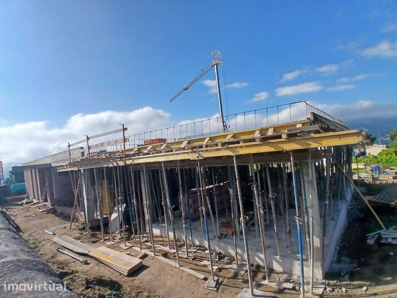 Moradia V3 em Paços de Gaiolo, Marco de Canaveses - Fração A - Grande imagem: 2/21