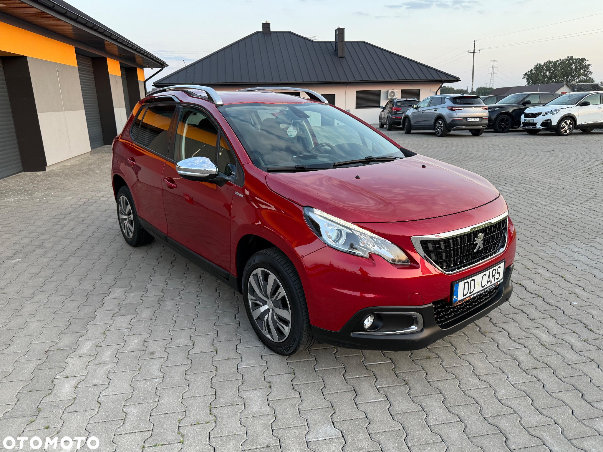 Peugeot 2008 1.2 Pure Tech Active S&S - 16
