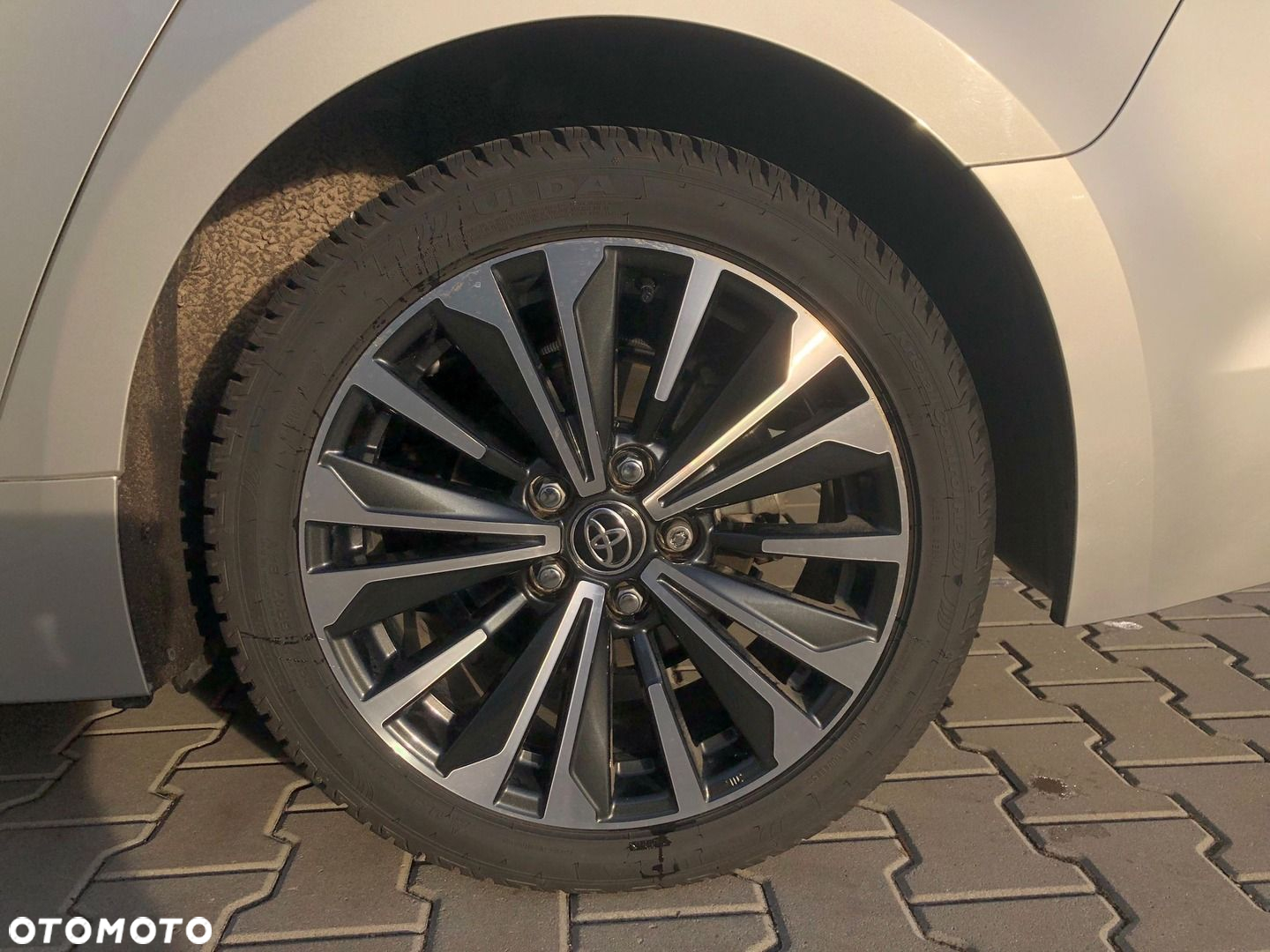 Toyota Corolla - 20