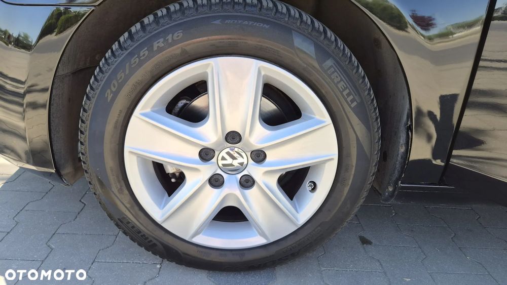 Volkswagen Golf 1.6 Comfortline - 22