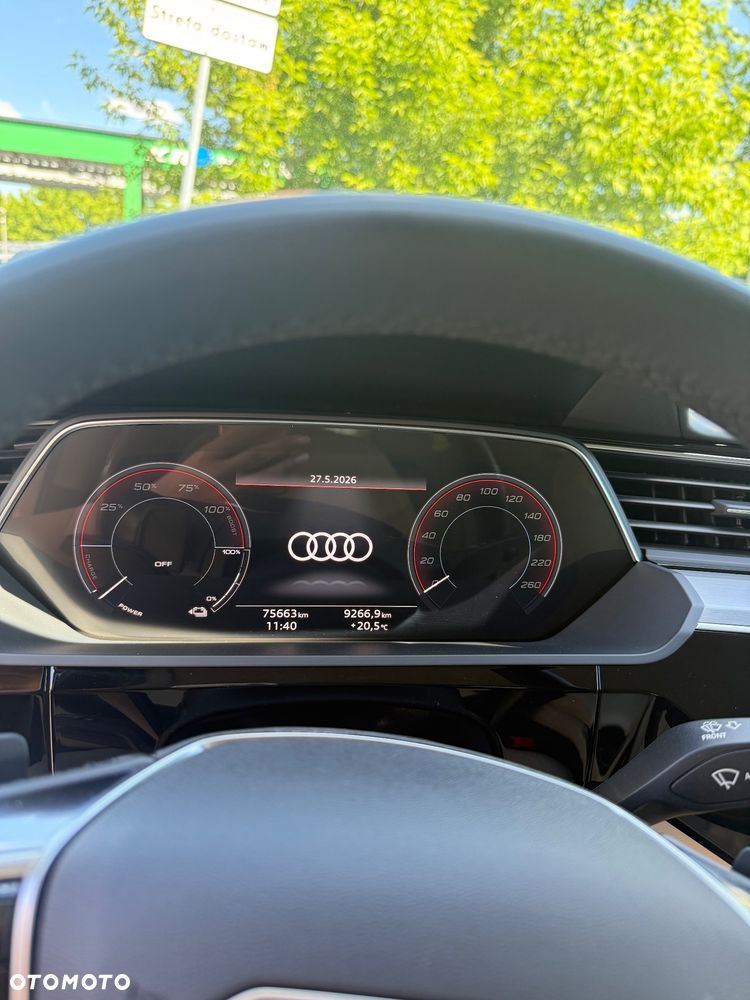Audi e-tron 55 Quattro S Line - 15