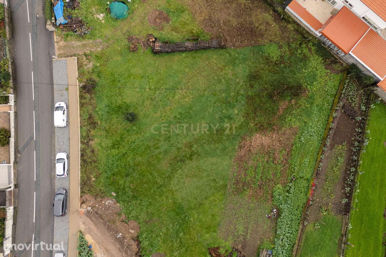 Terreno para Construção de moradia térrea com 1152m2 e 256m2 de implan - Grande imagem: 3/12