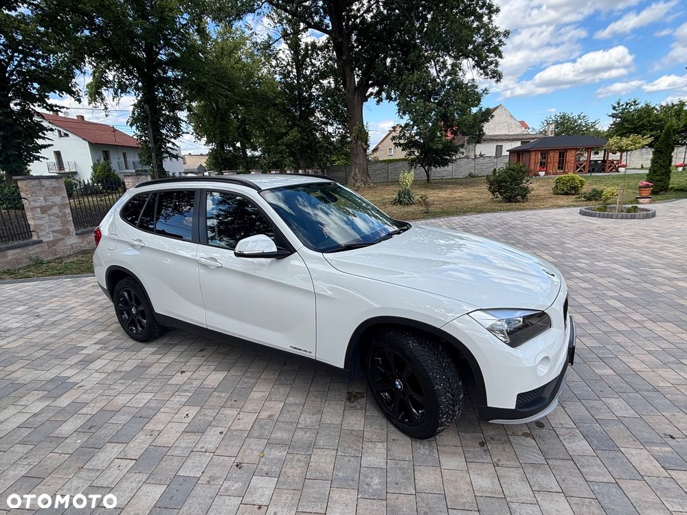 BMW X1 sDrive16d xLine - 36