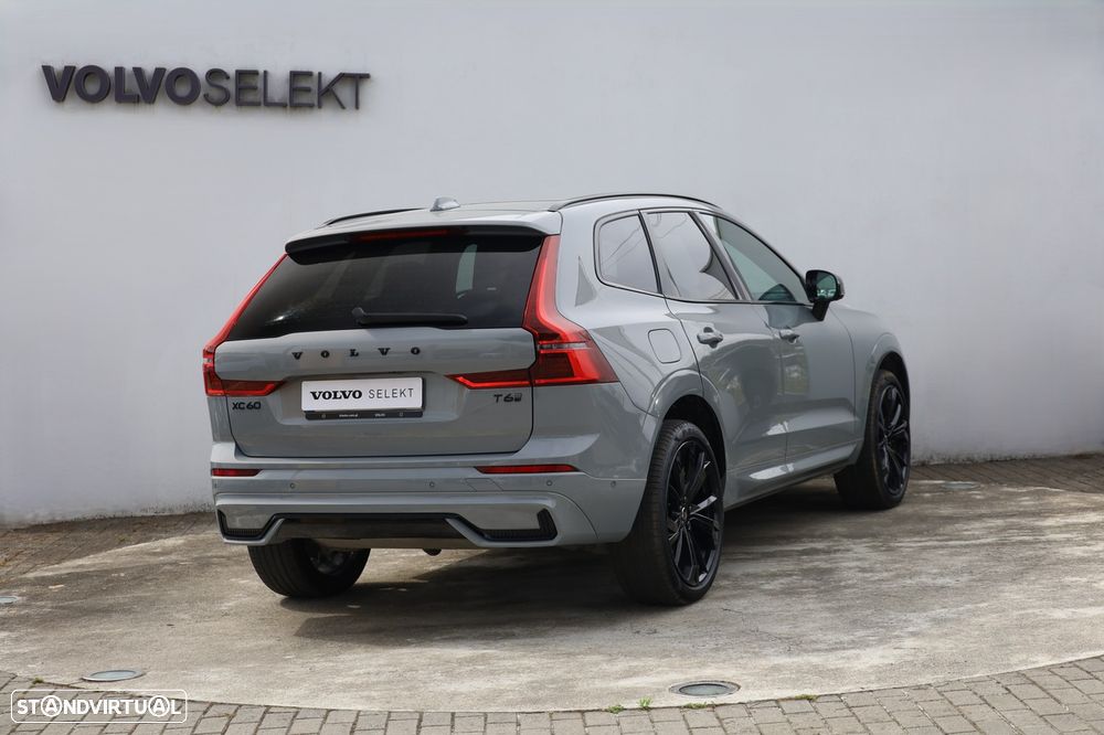Volvo XC 60 2.0 T6 PHEV Black Edition AWD - 3