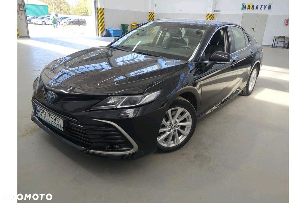 Toyota Camry 2.5 Hybrid Comfort CVT - 1
