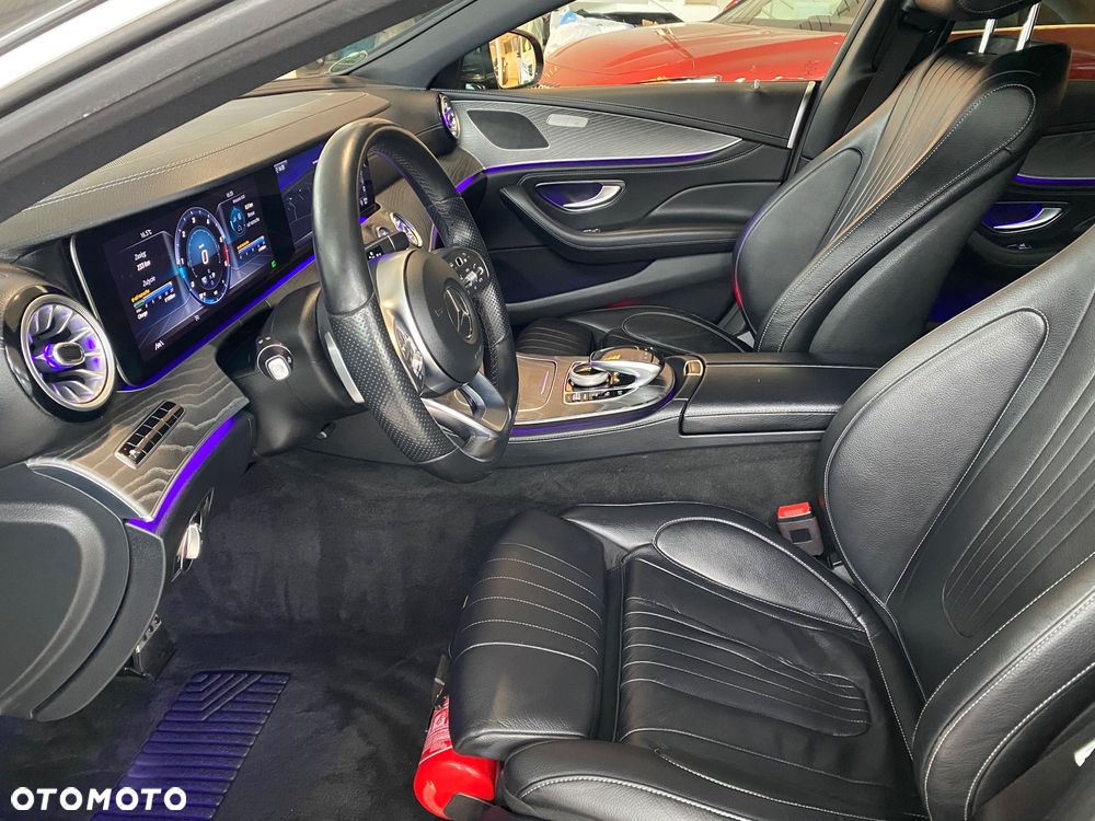 Mercedes-Benz CLS - 16