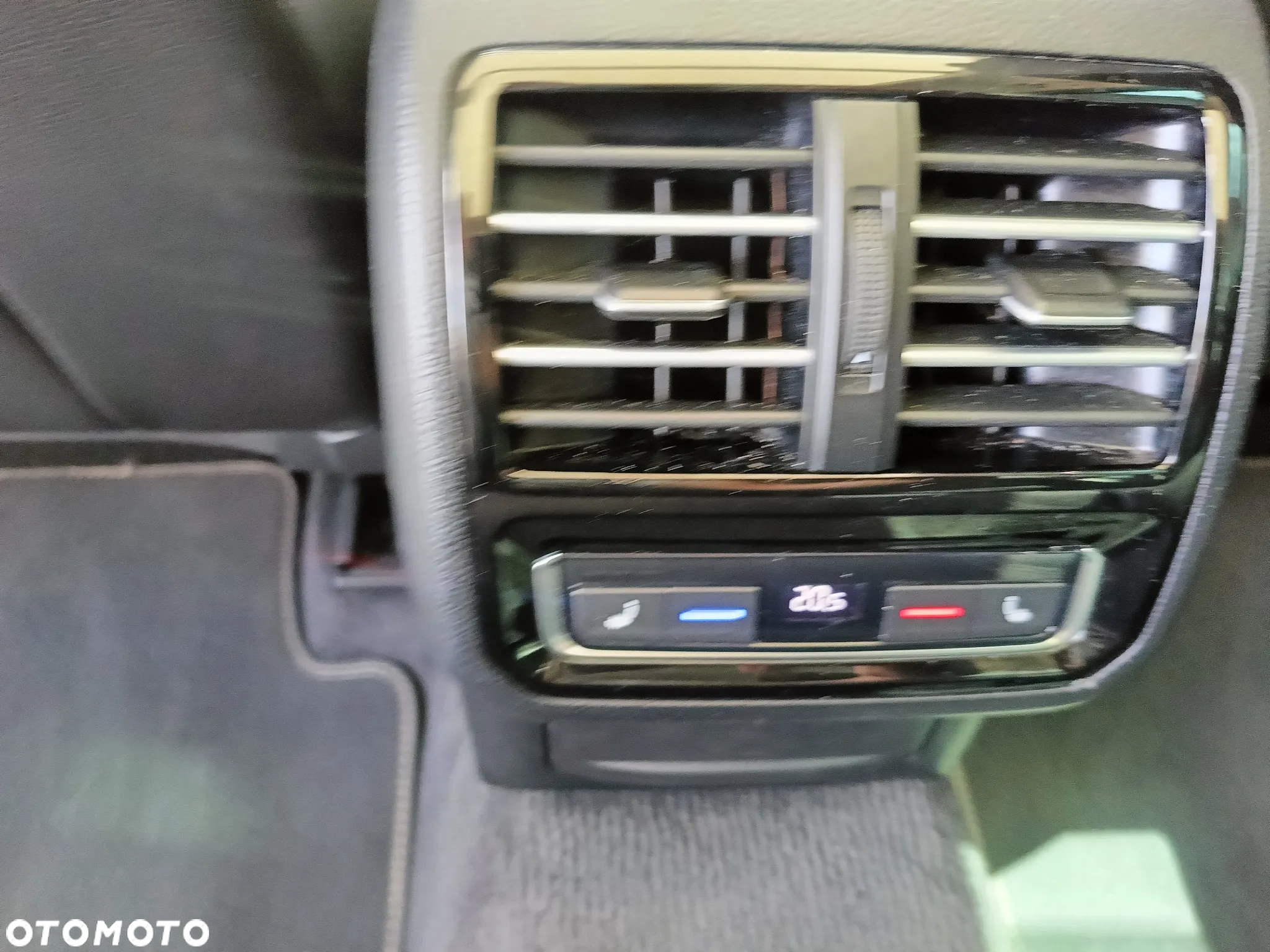 Volkswagen Passat Alltrack 2.0 TDI Bi-Turbo SCR 4Mot DSG - 25