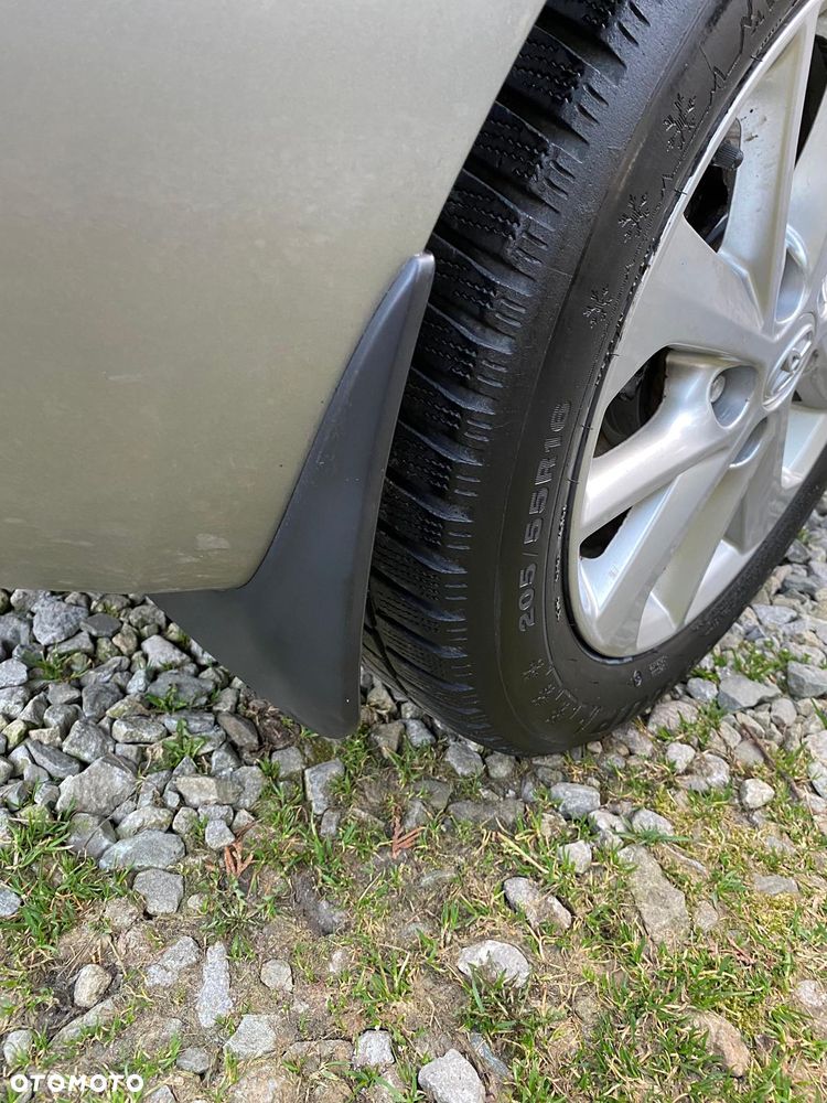 Toyota Auris 1.6 Premium - 27