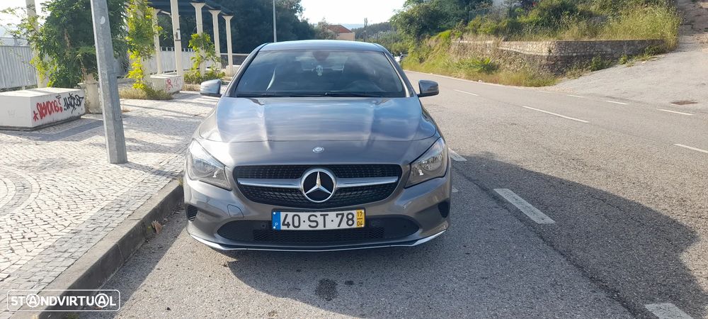 Mercedes-Benz CLA 180 d - 2