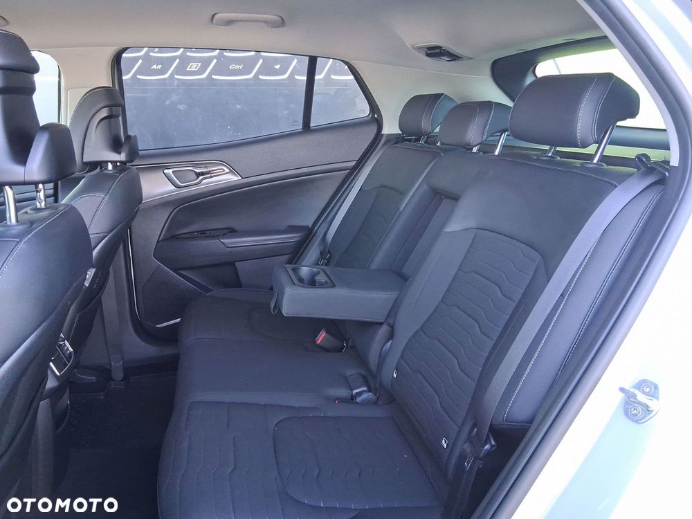 Kia Sportage 1.6 T-GDI Business Line 2WD - 16