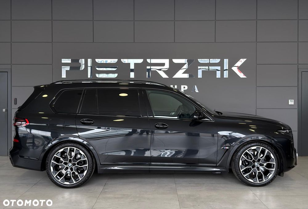 BMW X7 - 8