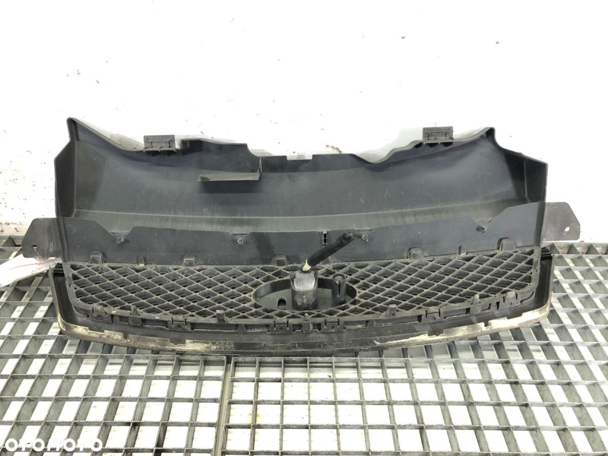 ATRAPA GRILL - 87.00 PLN - FORD FOCUS II (DA_, HCP, DP) 2004 - 2013 1.6 74 kW [100 KM] benzyna 2004 - 2