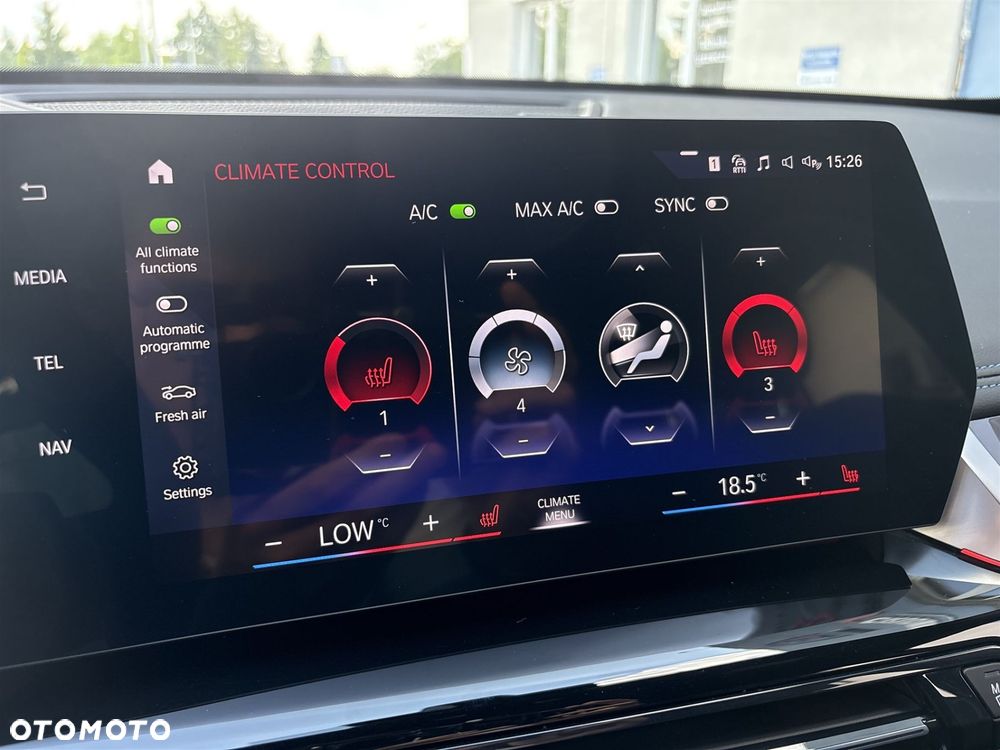 BMW X1 sDrive18i - 13