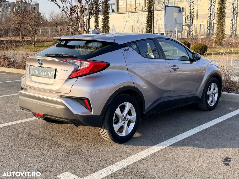 Toyota C-HR Business-Edition - 4