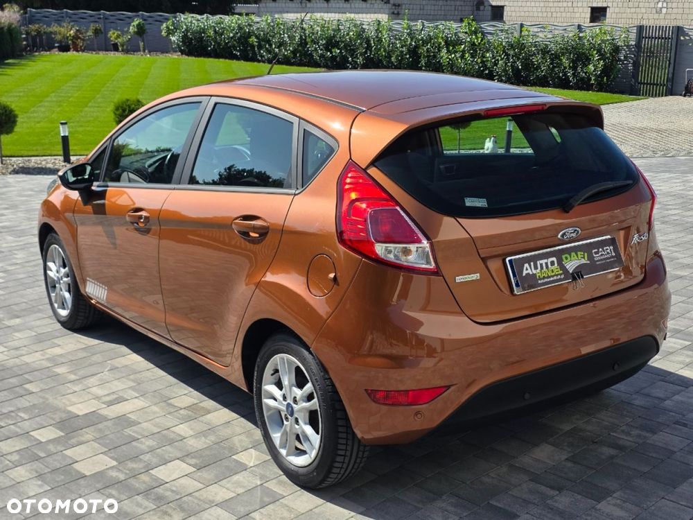 Ford Fiesta - 32