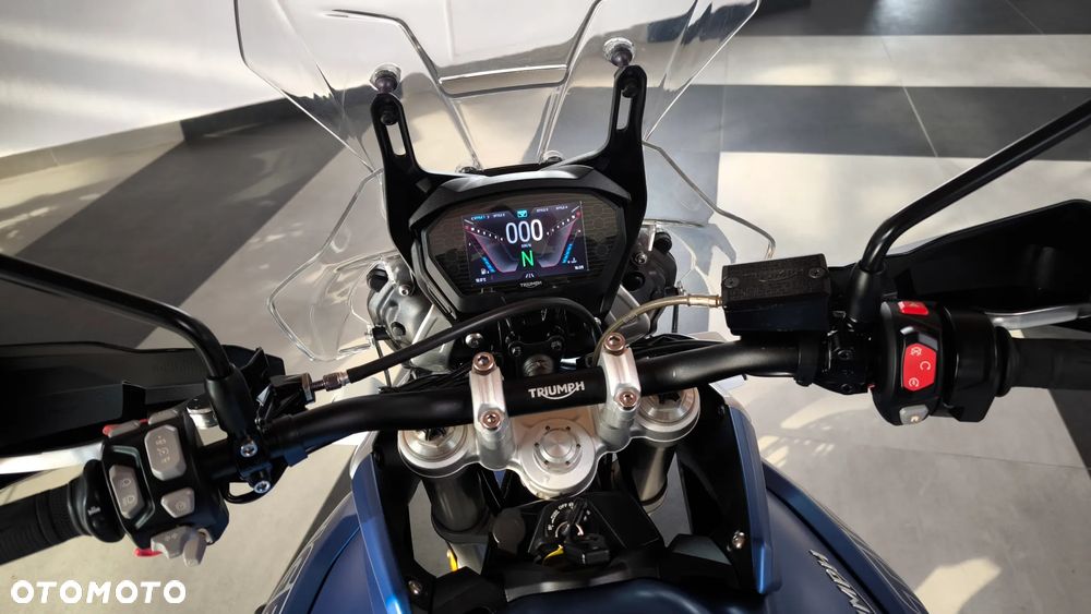 Triumph Tiger - 8