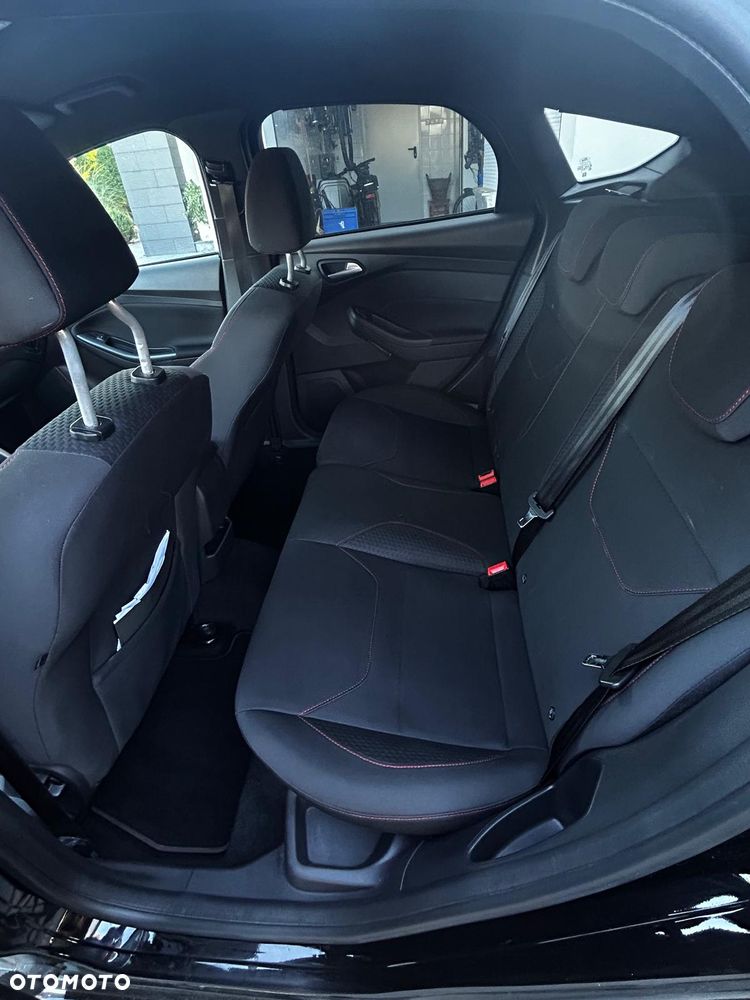 Ford Focus - 21