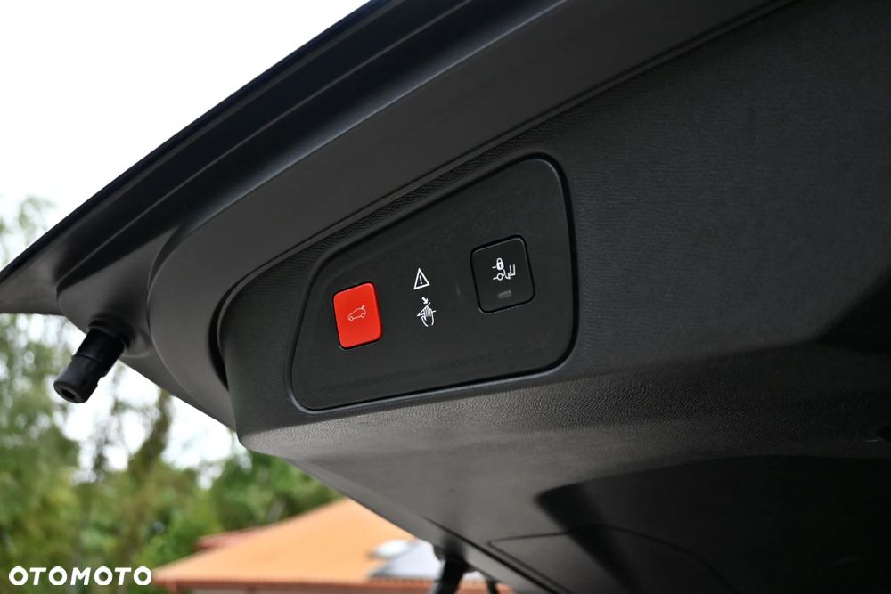 Peugeot 3008 2.0 BlueHDi GT S&S EAT8 - 38