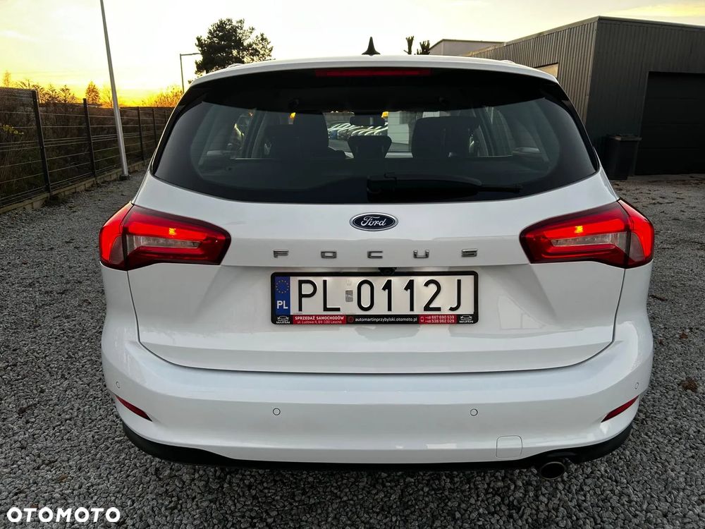 Ford Focus - 12