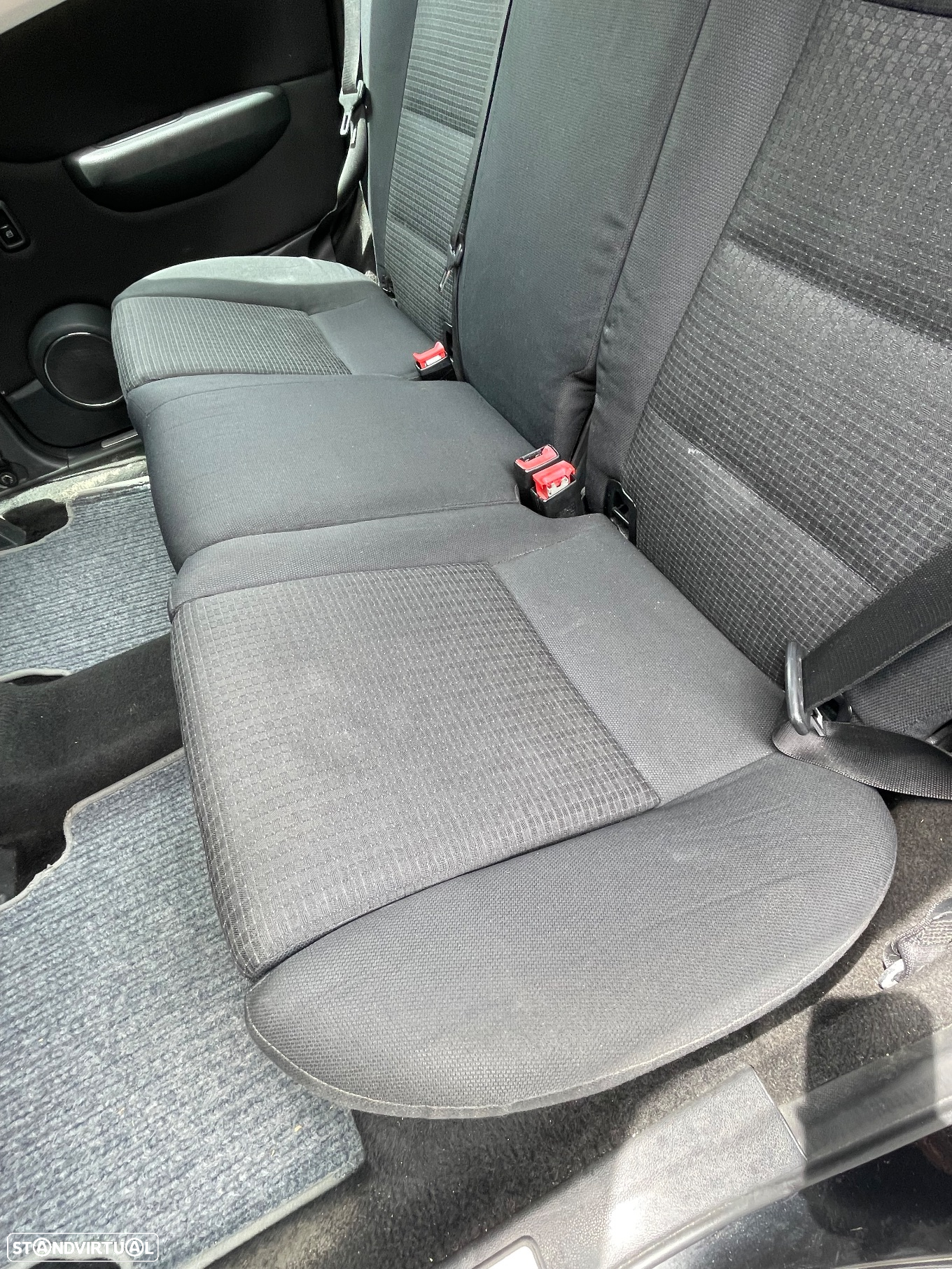 Mercedes-Benz B 180 CDi - 16