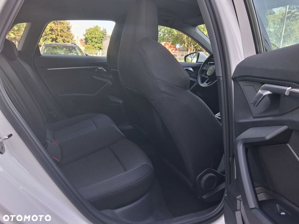 Audi A3 Sportback - 10