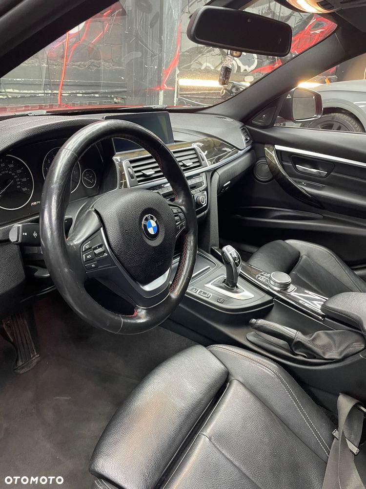 BMW Seria 3 330i Edition M Sport Shadow - 5