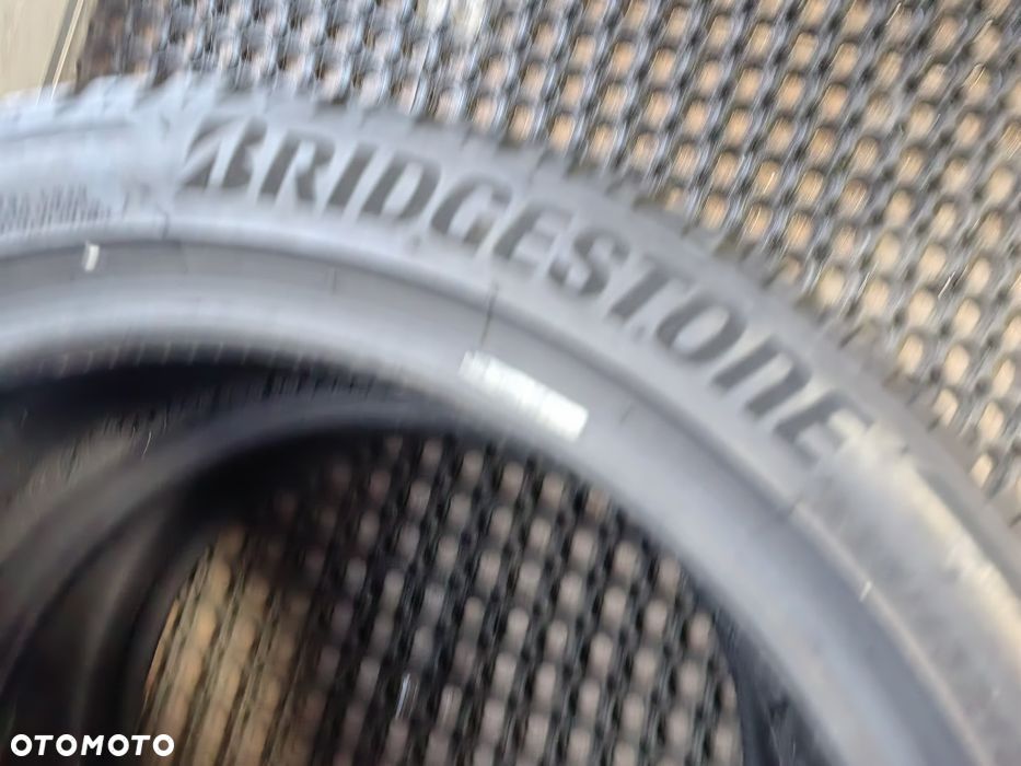225/45R19 96V Bridgestone Blizzak LM005 para zima PZ52 - 7