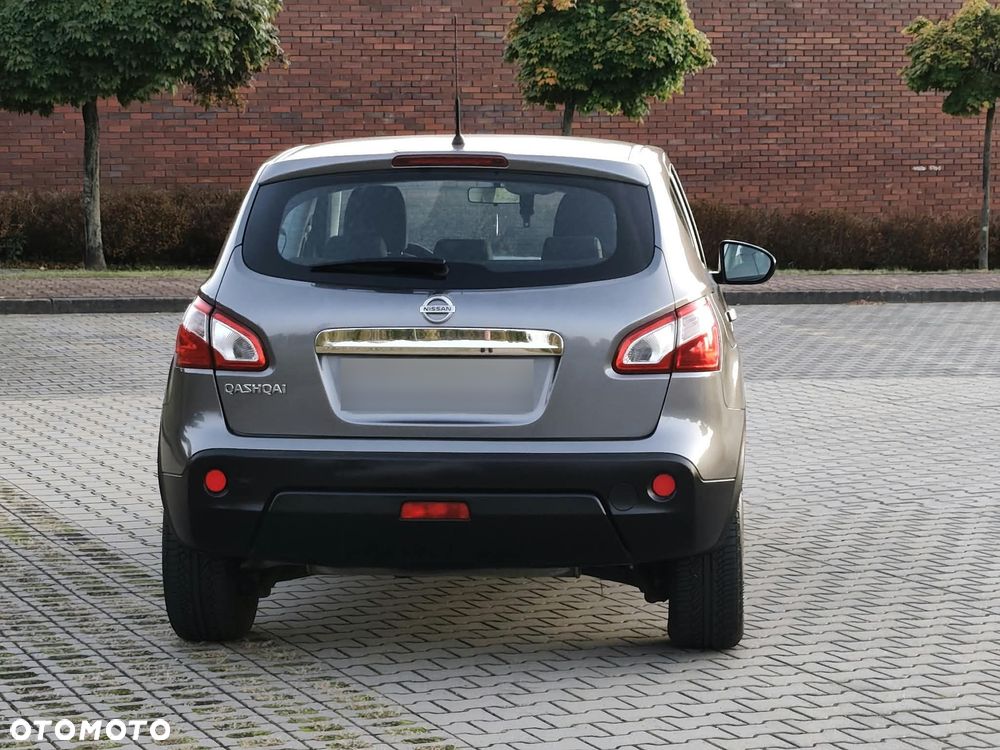 Nissan Qashqai 1.6 Visia - 26