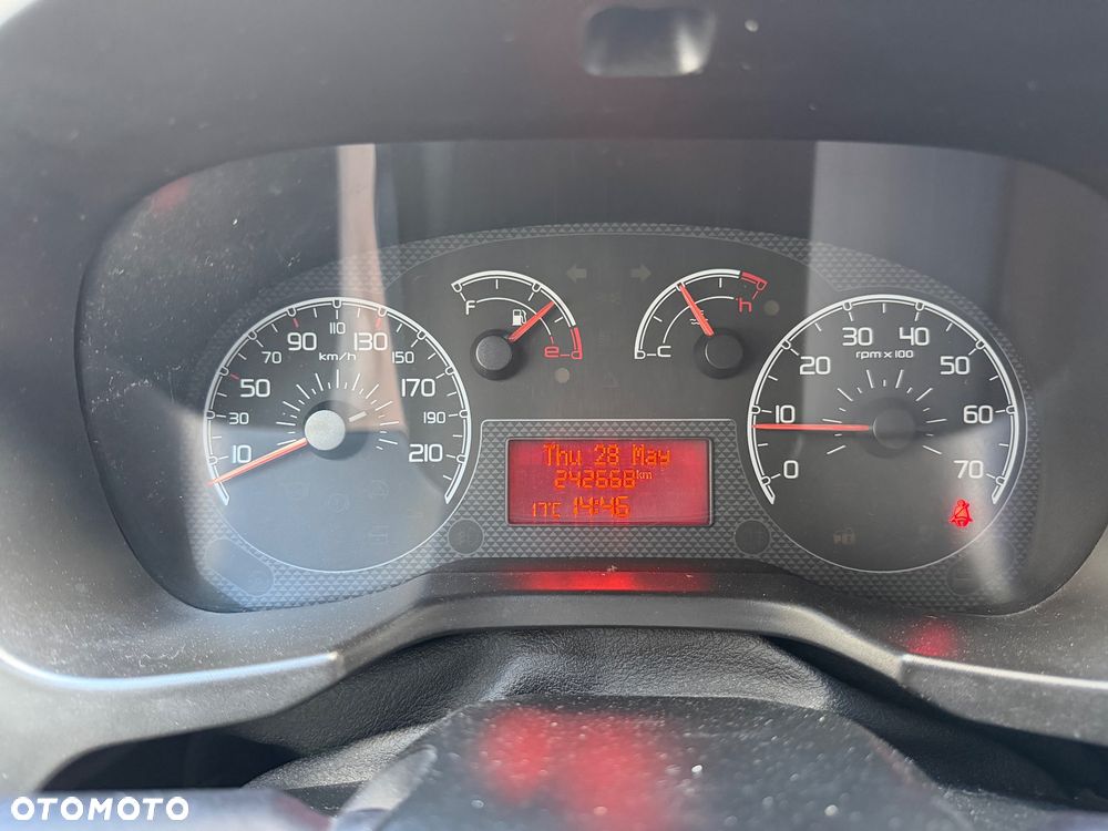 Fiat Fiorino 1.3 Multijet 16V Base - 13