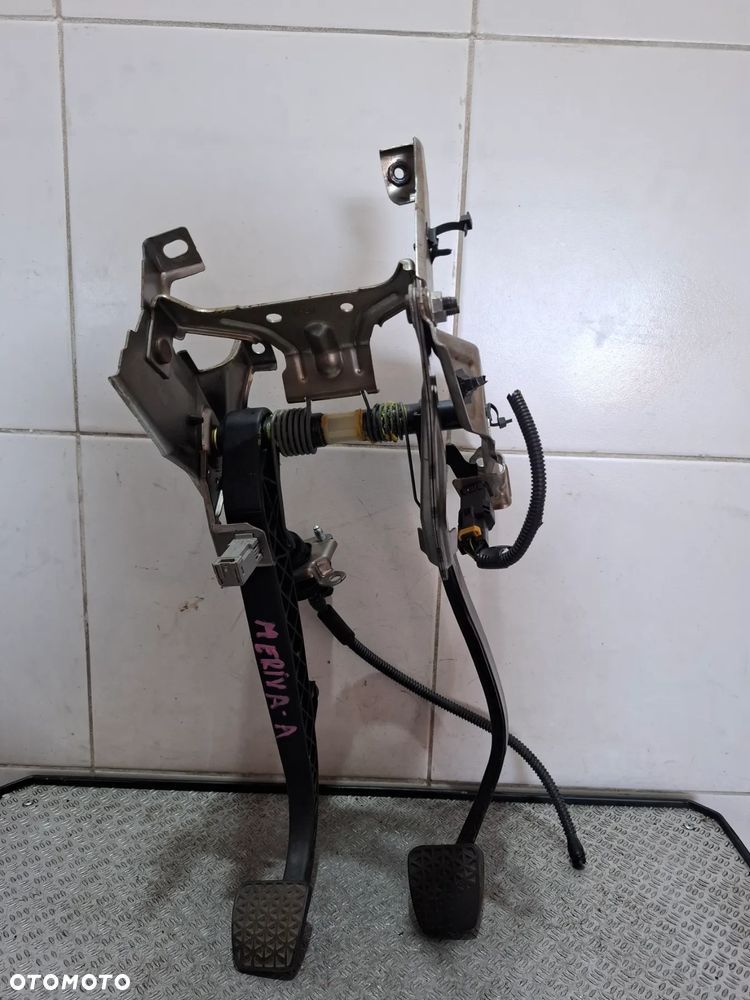 Pedał sprzęgła hamulca pompka Opel Meriva A 2007 rok OPC 1,6T - 1