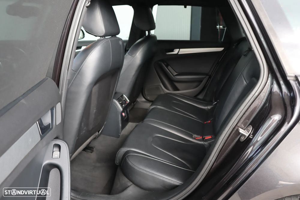 Audi A4 Avant 2.0 TDI Multitronic Business Line Advance - 9