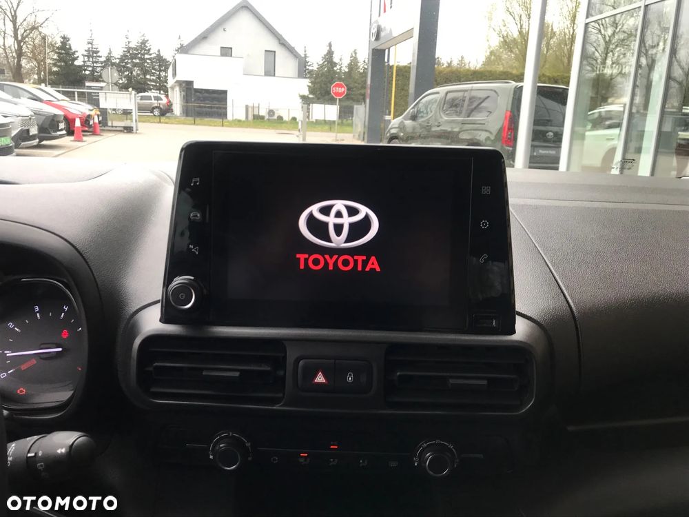 Toyota Proace City Verso 1.5 D-4D Business - 24